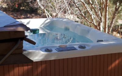 Kiwi Spas launches new website with special offer on 5-person hot tub – just £3,200!